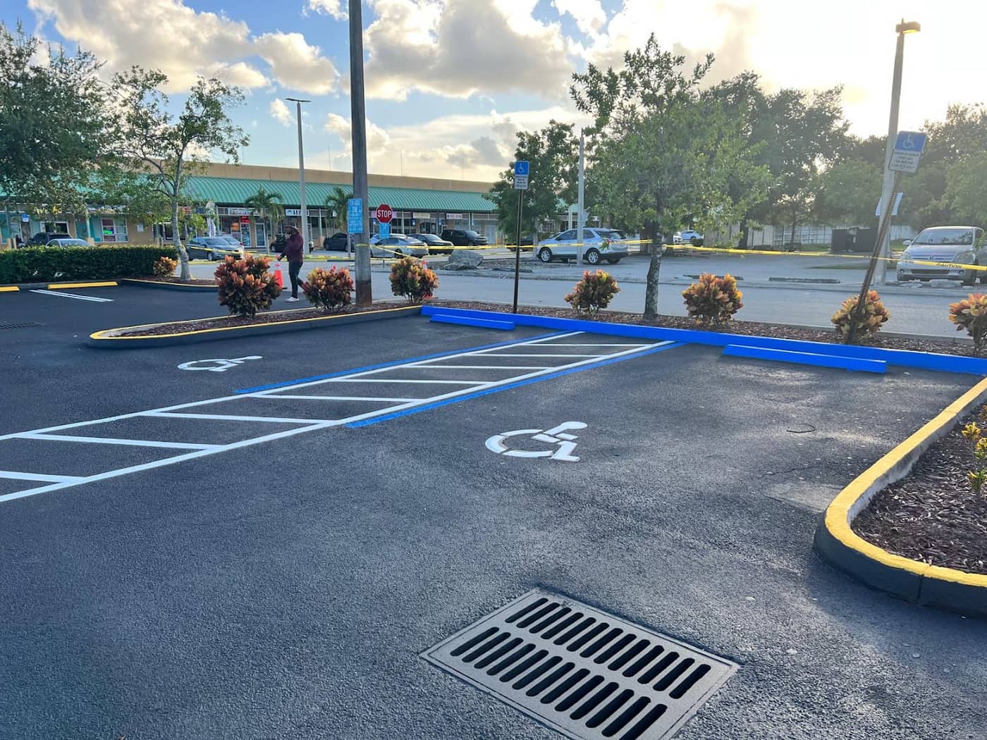 Miami Asphalt Paving and Sealcoating — completed project in the Miami area, FL
